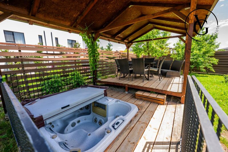 Casa duplex 5 camere Corbeanca, panouri solare 14kw- baterie 10kw, jacuzzi